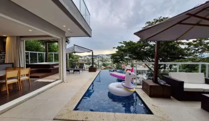 CASA DE ALTO PADRÃO EM CONDOMÍNIO FECHADO - CÓRREGO GRANDE  | 4 SUÍTES | PISCINA INFINITA | JACUZZI | VISTA PANORÂMICA