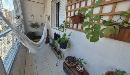 Apto com vista lateral mar, amplo e bem iluminado no Itararé – São Vicente Ref. 2772