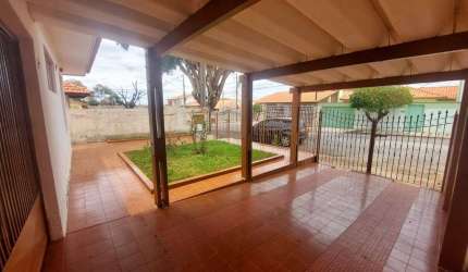 Casa com 3 quartos à venda na Rua Doutor Osmar Maciel, 774, Central Parque Sorocaba, Sorocaba por R$ 500.000