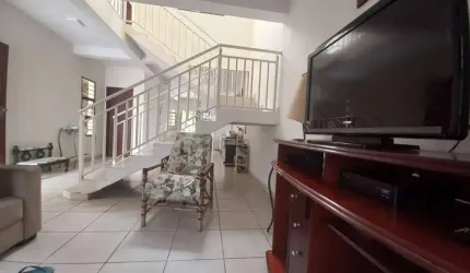 Casa com 3 quartos à venda na Rua Joaquim Rodrigues de Barros, 214, Vila Hortência, Sorocaba por R$ 480.000