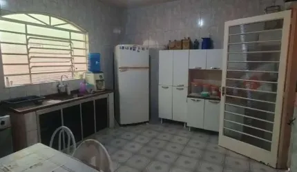 Casa com 4 quartos à venda na Rua Professor Dorival Dias de Carvalho, 114, Parque Três Meninos, Sorocaba por R$ 520.000