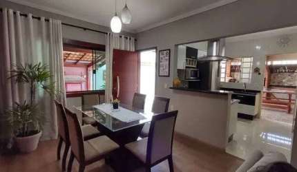 Casa com 2 quartos à venda na Rua João Martins Fogaça, 110, Jardim Piazza di Roma, Sorocaba por R$ 500.000