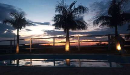 Chácara / sítio com 3 quartos à venda na Estrada da Lua, Inhayba, Sorocaba por R$ 640.000