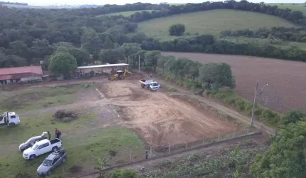 Terreno à venda no Jardim Nova Capela, Capela do Alto  por R$ 130.000