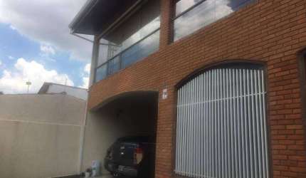 Casa com 4 quartos à venda na Alameda dos Lírios, 211, Jardim Simus, Sorocaba por R$ 2.800.000