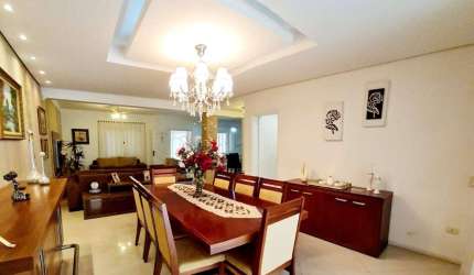 Casa com 3 quartos à venda na Rua Ponta Grossa, 801, Jardim São Paulo, Sorocaba por R$ 1.272.000