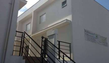 Casa em condomínio fechado com 3 quartos à venda na Rua dos Ferroviários, 230, Vila Barão, Sorocaba por R$ 340.000