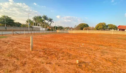 Terreno à venda na Felipe Miguel Gataz, 890, Cercado, Araçoiaba da Serra por R$ 500.000