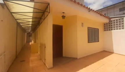 Casa com 3 quartos à venda na Londres, 305, Jardim Europa, Sorocaba por R$ 470.000