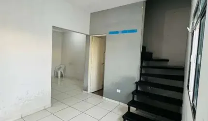 Casa com 2 quartos à venda na Rua Aparecido Bispo de Oliveira, 335, Jardim Topázio, Sorocaba por R$ 285.000