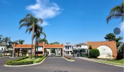 Casa em condomínio fechado com 3 quartos à venda na Lucas Nogueira Garcês, 112, Jardim Garret, Araçoiaba da Serra por R$ 998.000