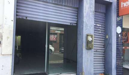 Ponto comercial na R. Itabaiana