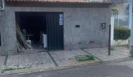 Terreno à venda na Rua Urquiza Leal. Próximo à Av. Francisco Porto.