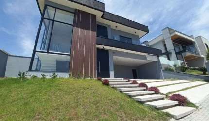 Residencial Monaco no Urbanova, casa nova com 4 suítes / Aceita permuta