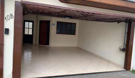Jardim das Industrias, casa com 3 dorms para venda