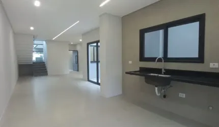 Jardim das Industrias em São José, sobrado novo a venda com 3 dorms