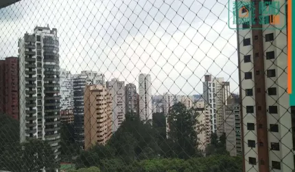 128 úteis, 4 dorms, 2 vagas e lazer