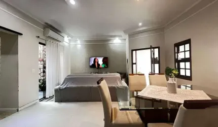 OPORTUNIDADE Casa com 4 Dormitórios (2 suítes) à Venda na Vila Roma – Salto/SP