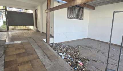 CASA TERREA NO ENGENHEIRO GOULART