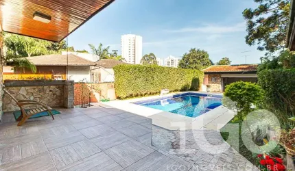 Casa com 5 quartos à venda na Avenida Duque de Caxias, Alto da Boa Vista, São Paulo por R$ 3.500.000