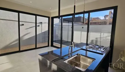 Casa em Condomínio para Venda em Ribeirão Preto, Condomínio Valencia, 3 dormitórios, 3 suítes, 3 banheiros, 4 vagas