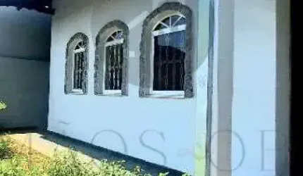 Casa com 3 quartos à venda na Rua Miguel Cândido Fraga, 61, Jardim Centenário, Poços de Caldas, 200 m2 por R$ 550.000