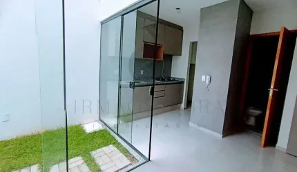 Casa em condomínio fechado com 2 quartos à venda na Rua Afrânio Junqueira, 443, Jardim Belvedere, Poços de Caldas por R$ 318.000