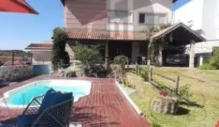 Casa com 2 quartos à venda na Rua Munique, 29, Jardim Europa, Poços de Caldas, 229 m2 por R$ 1.500.000