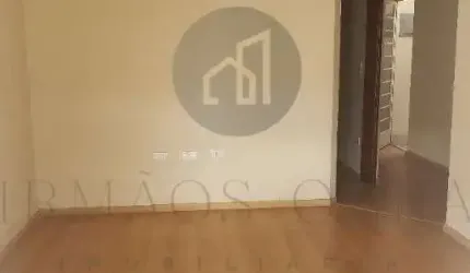Casa Terrea com Piscina Proximo do Centro