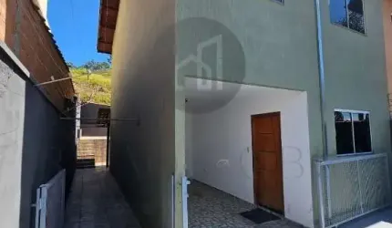 Casa com 2 quartos à venda na Rua Luiz Gonzaga de Paiva Cardoso, 93, Santa Teresa, Poços de Caldas, 95 m2 por R$ 330.000