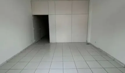 Loja para alugar, 106.30 m2 por R$3500.00  - Boqueirao - Curitiba/PR