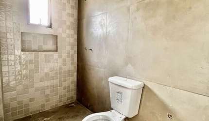 Sobrado com 3 quartos  à venda, 104.84 m2 por R$669000.00  - Xaxim - Curitiba/PR