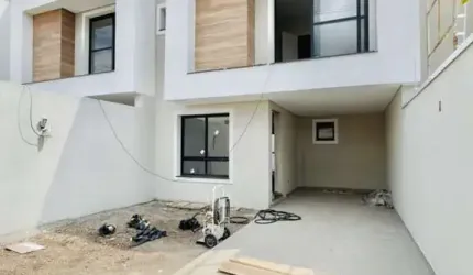 Sobrado com 3 quartos  à venda, 105.52 m2 por R$675000.00  - Pinheirinho - Curitiba/PR