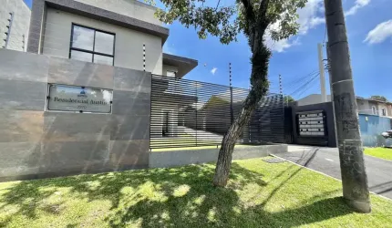 Sobrado com 3 quartos  à venda, 122.00 m2 por R$750000.00  - Boqueirao - Curitiba/PR