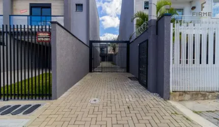 Sobrado com 3 quartos  à venda, 124.65 m2 por R$685000.00  - Uberaba - Curitiba/PR