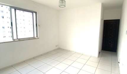 Apartamento 2 Quartos, Suíte, Nascente, Armários, Garagem, Pronto Para Morar!