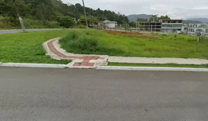 Terreno de esquina à venda no Bairro da Barra, Balneário Camboriú