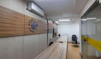 Loja Comercial em Galeria, Copacabana, 32m², próxima ao metrô Cardeal Arcoverde!