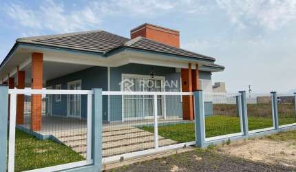 Casa Jardim Raiante em Arroio do Sal/RS Cód 1323