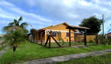 Casa Malinsky em Arroio do Sal/RS Cód 733
