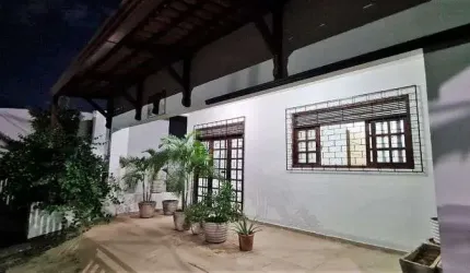 Procurando casa para residência ou ponto comercial com localização espetacular em Candelária?!