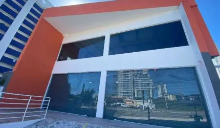Fature o Ano inteiro! Empreendimento Comercial com localização privilegiada em Ponta Negra.