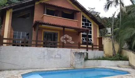 Casa com 3 dormitórios à venda, 198 m² por R$ 850.000 - Cabreúva - Mairiporã/SP