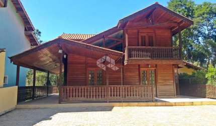 Casa com 3 dormitórios à venda, 100 m² por R$ 1.050.000 - Parque Suica - Caieiras/SP