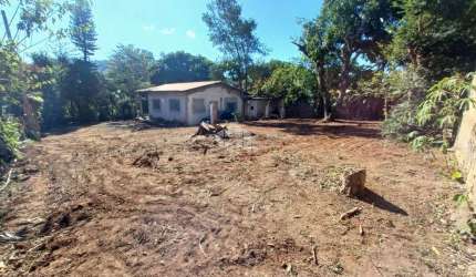 Casa com 02 dormitórios, 1.000m² a venda por R$ 340.000,00 - Chácara Fernão Dias - Atibaia-SP
