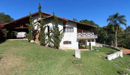 Chácara com 06 dormitórios, 02 casas, 1.100m² por R$ 750.000,00 - Portal das Colinas - Mairiporã/SP