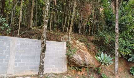 Terreno com 1.300m² a venda por R$ 150.000,00 em Parque Germânia -  Mairiporã/SP