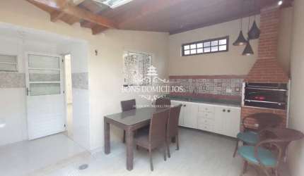 CAIU PREÇO!!! Linda Casa  reformada centro de cotia e entrar e morar