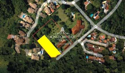 Terreno à venda na Chácara dos Lagos, Carapicuíba  por R$ 750.000