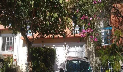 Linda casa em condomínio na região da Granja a venda por um excelente valor ! Oportunidade!